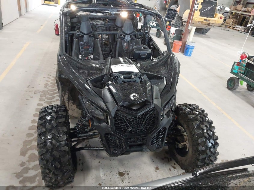 2023 Can-am/ brp VIN 3JBVEAV45PE001853 IAAI salvage auction — RIGHT REAR, Salvage Title, sold $13,700 on 2026-07-29 (photo 5)