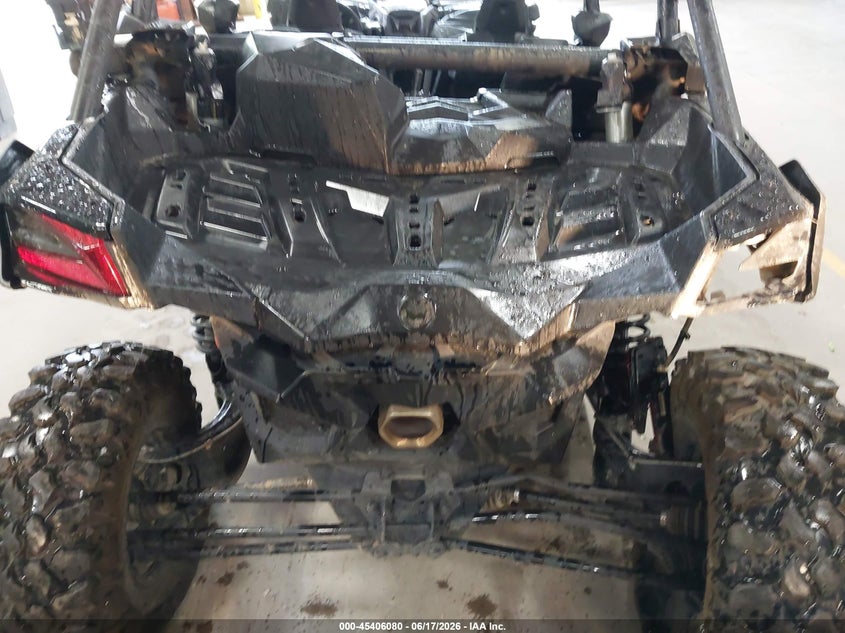 2023 Can-am/ brp VIN 3JBVEAV45PE001853 IAAI salvage auction — RIGHT REAR, Salvage Title, sold $13,700 on 2026-07-29 (photo 6)