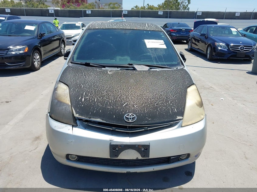 2005 Toyota Prius VIN JTDKB20U850132304 IAAI salvage auction — FRONT & REAR, Salvage (California), sold $300 on 2026-07-14 (photo 6)