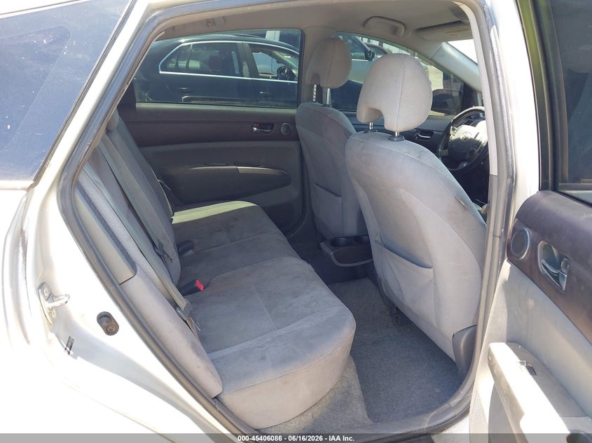 2005 Toyota Prius VIN JTDKB20U850132304 IAAI salvage auction — FRONT & REAR, Salvage (California), sold $300 on 2026-07-14 (photo 8)