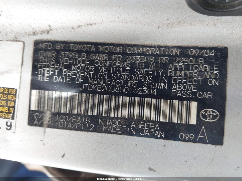 2005 Toyota Prius VIN JTDKB20U850132304 IAAI salvage auction — FRONT & REAR, Salvage (California), sold $300 on 2026-07-14 (photo 9)
