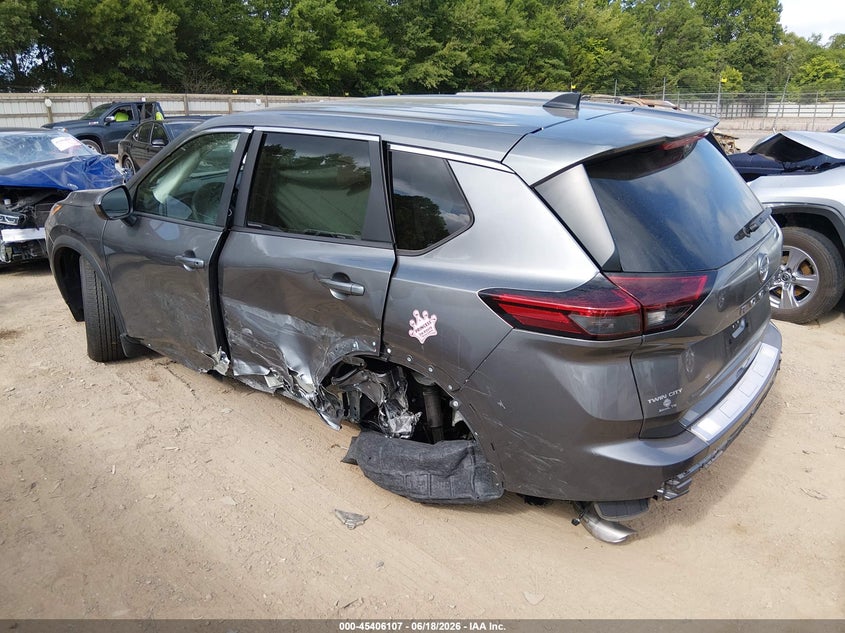 2026 Nissan Rogue VIN 5N1BT3BA3TC795258 IAAI salvage auction — LEFT SIDE, Salvage (Tennessee), sold $5,525 on 2026-07-20 (photo 3)