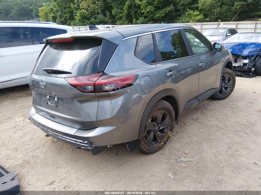 2026 Nissan Rogue VIN 5N1BT3BA3TC795258 IAAI salvage auction — LEFT SIDE, Salvage (Tennessee), sold $5,525 on 2026-07-20 (photo 4)