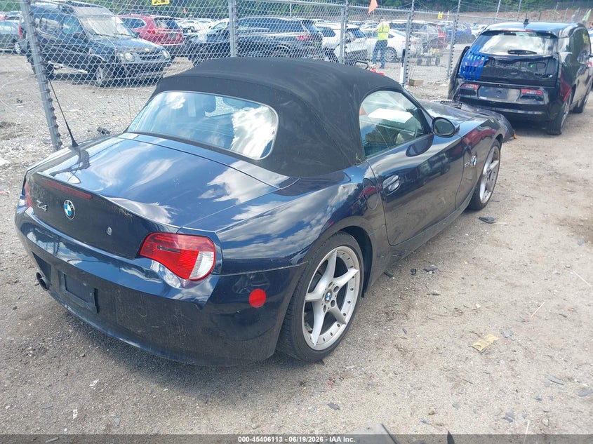 2007 BMW Z4 VIN 4USBU53577LW92469 IAAI salvage auction — FRONT END, Mv-907A (New York), sold $1,350 on 2026-07-24 (photo 4)