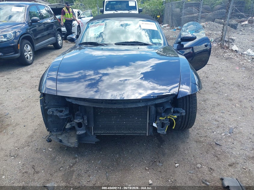 2007 BMW Z4 VIN 4USBU53577LW92469 IAAI salvage auction — FRONT END, Mv-907A (New York), sold $1,350 on 2026-07-24 (photo 6)