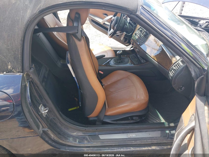2007 BMW Z4 VIN 4USBU53577LW92469 IAAI salvage auction — FRONT END, Mv-907A (New York), sold $1,350 on 2026-07-24 (photo 8)