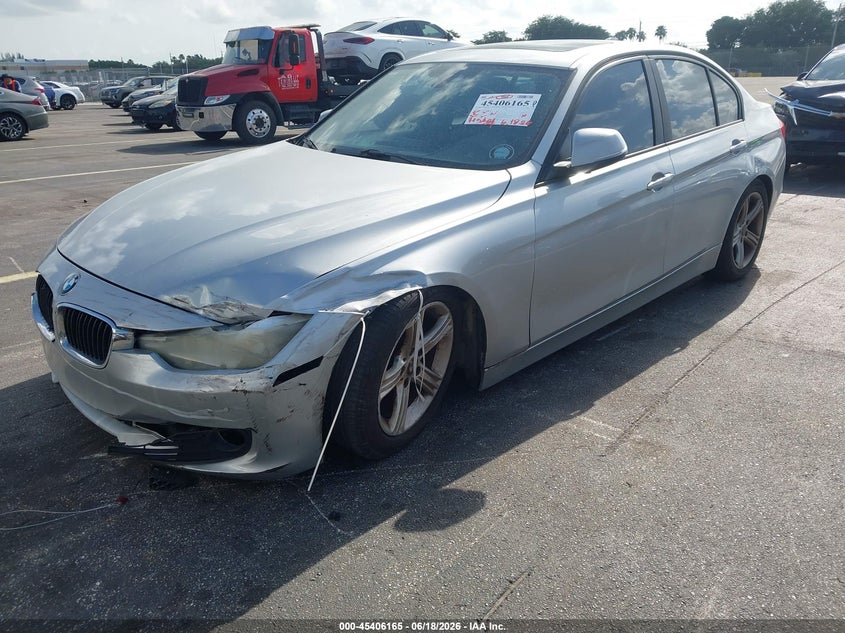 2014 BMW 3er VIN WBA3A5G57ENP29774 IAAI salvage auction — LEFT FRONT, Rebuildable (Florida), sold $875 on 2026-07-30 (photo 6)
