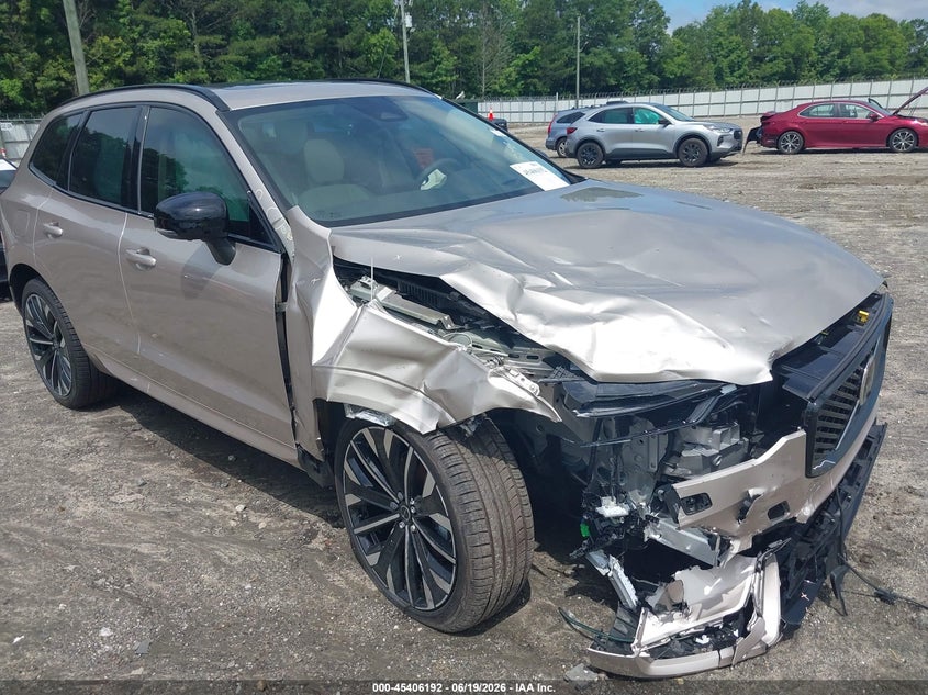 2026 Volvo Xc60 VIN YV4M12RM2T1408298 IAAI salvage auction — FRONT END, Wait Title, sold $4,450 on 2026-08-13 (photo 6)