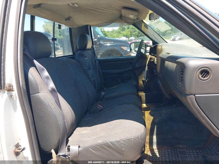 1999 Chevrolet Silverado 2500 VIN 1GCGK24U1XE206345 IAAI salvage auction — NORMAL WEAR, Clear (Maryland), sold $300 on 2026-07-09 (photo 8)