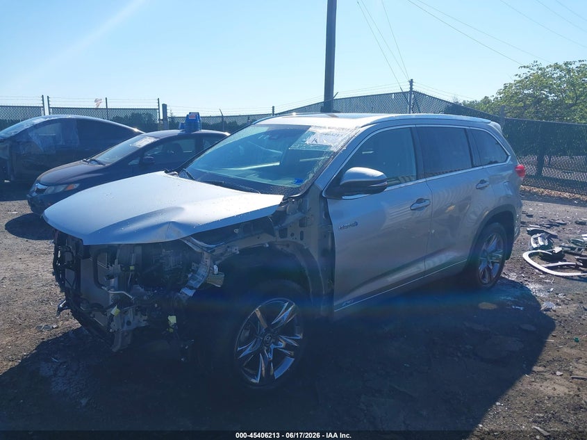 2019 Toyota Highlander VIN 5TDDGRFH3KS075676 IAAI salvage auction — FRONT END, Salvage (Virginia), sold $11,150 on 2026-07-13 (photo 2)