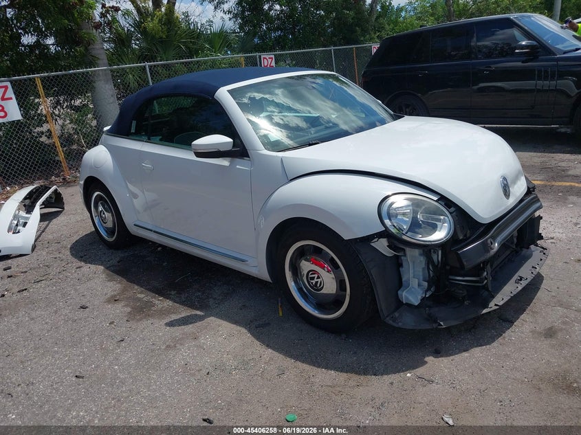2016 Volkswagen Beetle VIN 3VW517AT5GM819109 IAAI salvage auction — FRONT END, Rebuildable (Florida), sold $3,000 on 2026-07-08 (photo 1)
