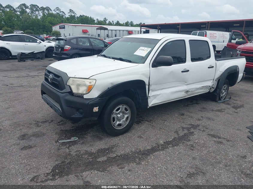 2014 Toyota Tacoma VIN 5TFJX4CN8EX040890 IAAI salvage auction — SIDE, Salvage Title, sold $4,650 on 2026-07-10 (photo 2)