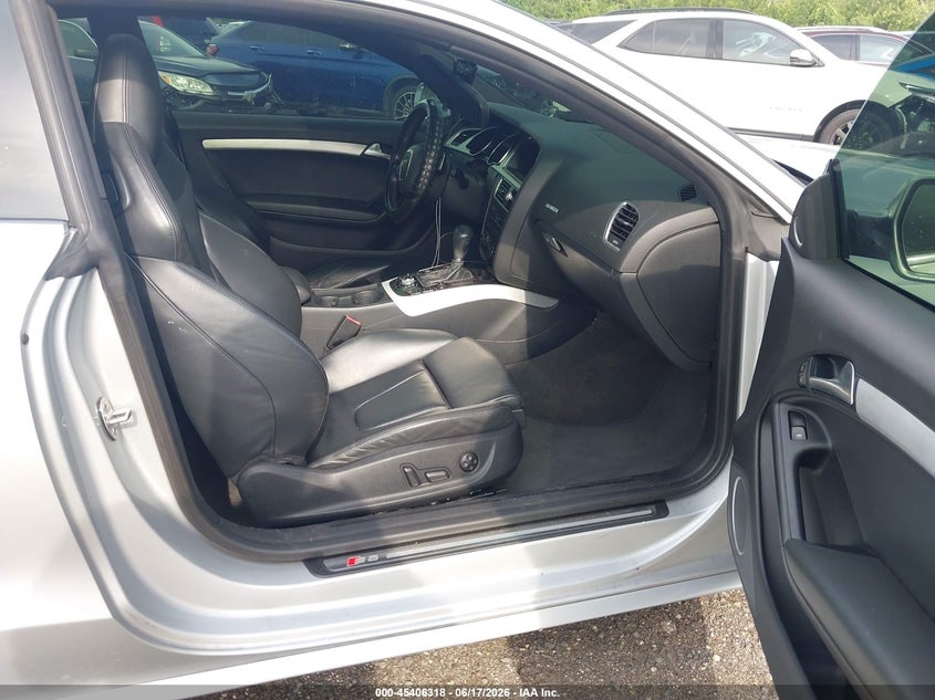 2011 Audi S5 VIN WAUVVAFR0BA028622 IAAI salvage auction — FRONT END, Rebuildable (Florida), sold $825 on 2026-07-28 (photo 5)