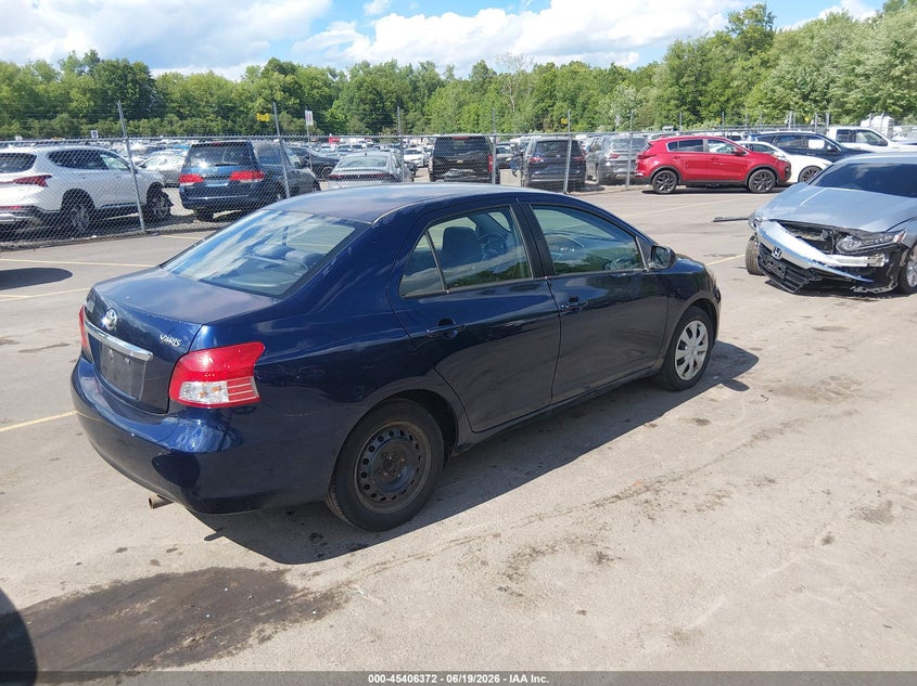 2007 Toyota Yaris VIN JTDBT923571021734 IAAI salvage auction — NORMAL WEAR, Clear (Connecticut), sold $1,450 on 2026-07-16 (photo 4)