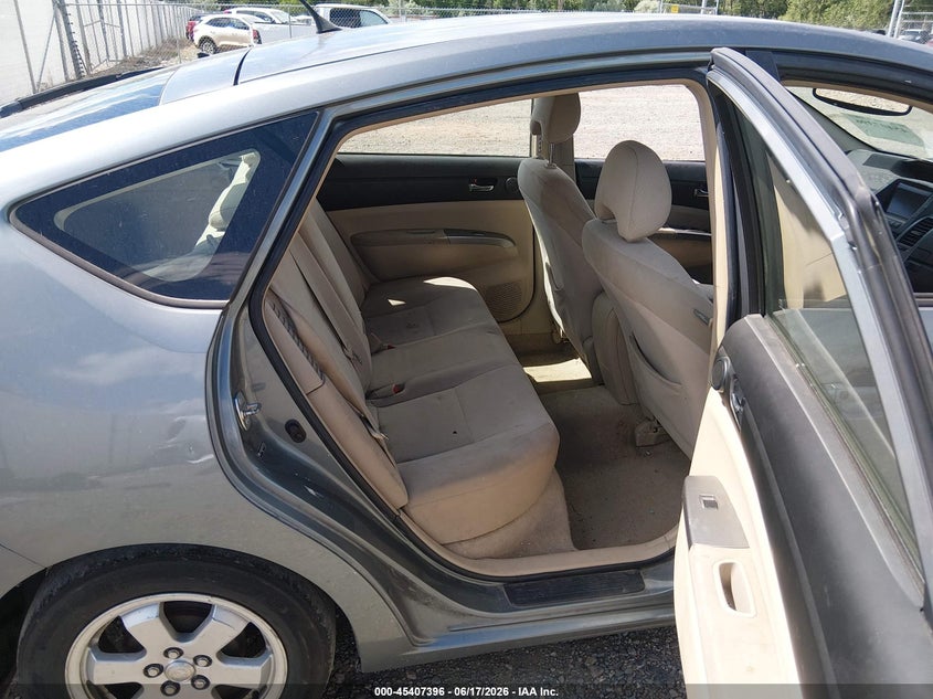 2005 Toyota Prius VIN JTDKB20U053073425 IAAI salvage auction — HAIL, Clear (Montana), sold $425 on 2026-07-29 (photo 8)