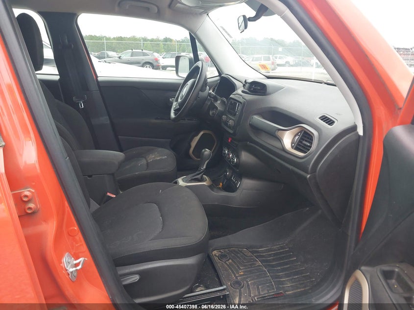 2015 Jeep Renegade VIN ZACCJBAT4FPB31062 IAAI salvage auction — NORMAL WEAR, Clear (Georgia), sold $1,450 on 2026-07-24 (photo 5)