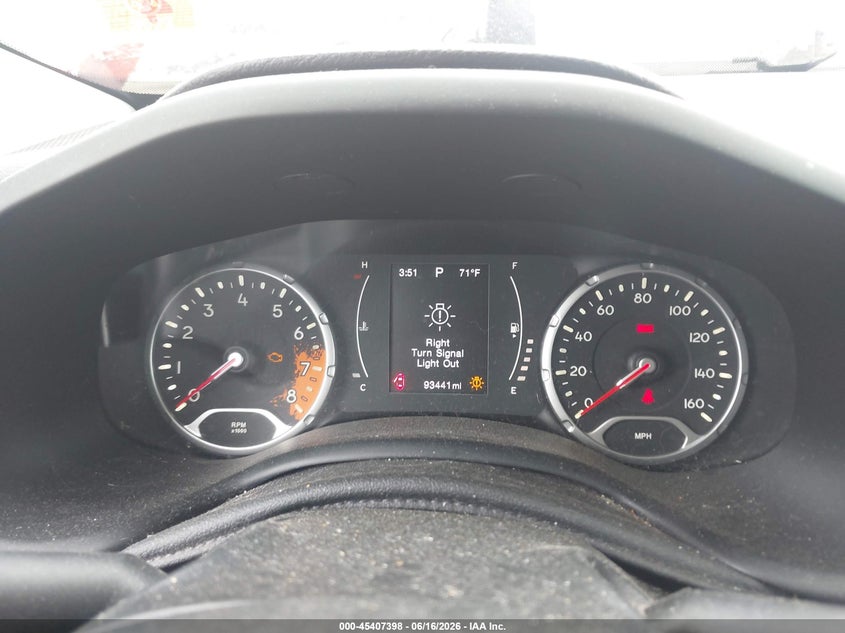 2015 Jeep Renegade VIN ZACCJBAT4FPB31062 IAAI salvage auction — NORMAL WEAR, Clear (Georgia), sold $1,450 on 2026-07-24 (photo 7)