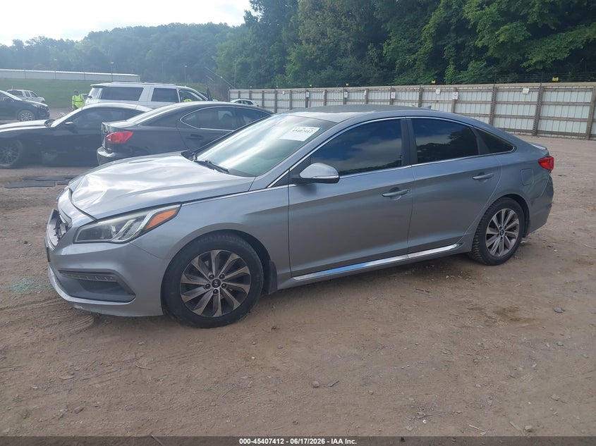2015 Hyundai Sonata VIN 5NPE34AF7FH246238 IAAI salvage auction — FRONT END, Clear (Tennessee), sold $650 on 2026-07-26 (photo 2)