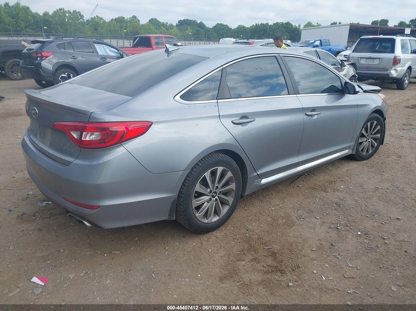 2015 Hyundai Sonata VIN 5NPE34AF7FH246238 IAAI salvage auction — FRONT END, Clear (Tennessee), sold $650 on 2026-07-26 (photo 4)