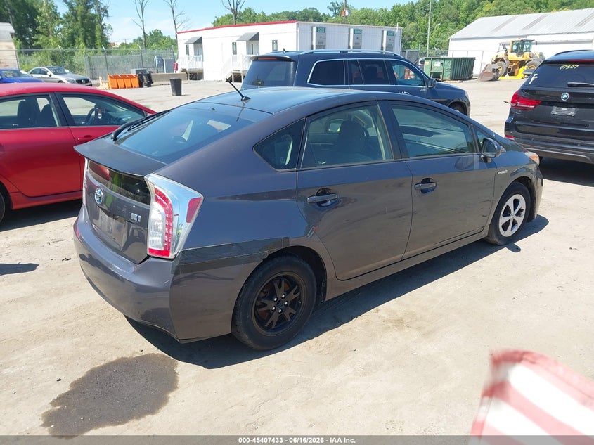 2014 Toyota Prius VIN JTDKN3DU7E1808534 IAAI salvage auction — NORMAL WEAR, Clear (Maryland), sold $125 on 2026-07-28 (photo 4)