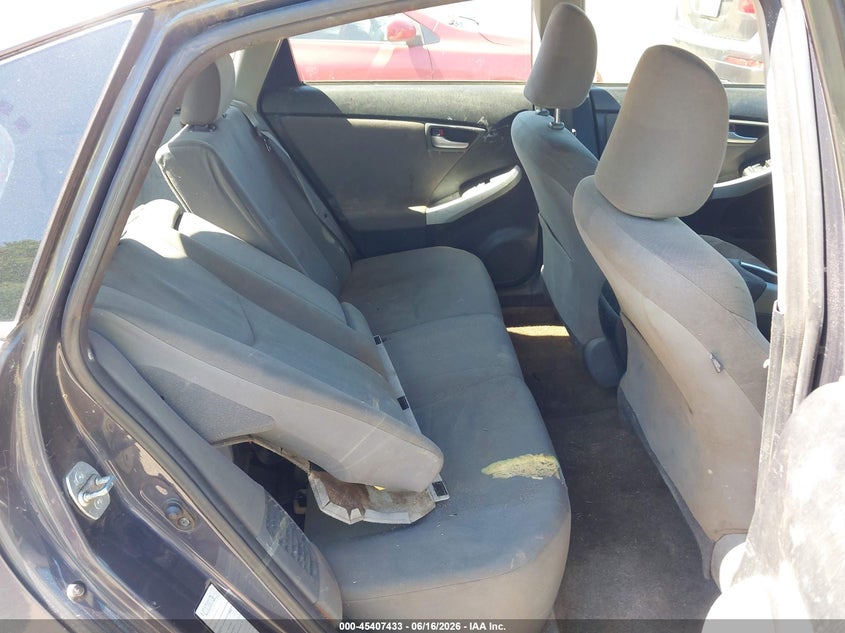 2014 Toyota Prius VIN JTDKN3DU7E1808534 IAAI salvage auction — NORMAL WEAR, Clear (Maryland), sold $125 on 2026-07-28 (photo 8)