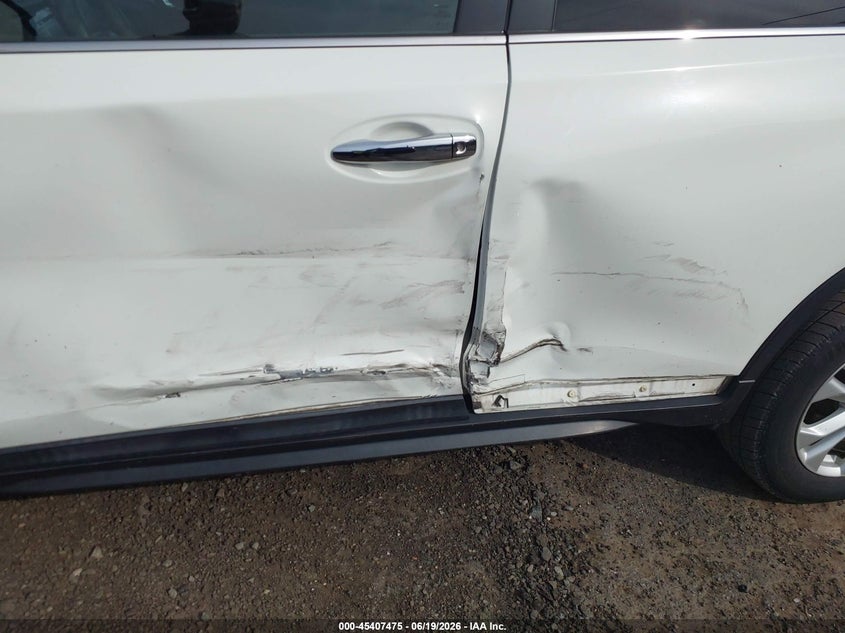 2018 Nissan Rogue VIN 5N1AT2MV5JC811544 IAAI salvage auction — LEFT SIDE, Salvage (Idaho), sold $2,675 on 2026-07-21 (photo 6)