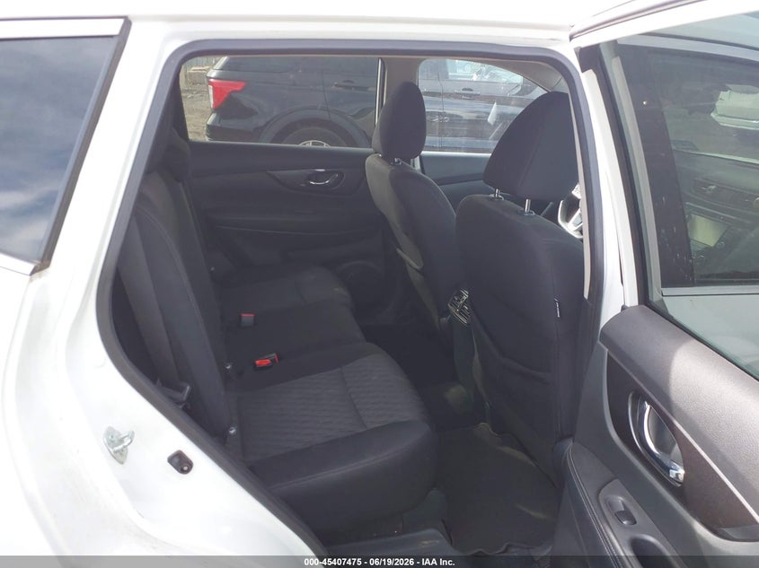 2018 Nissan Rogue VIN 5N1AT2MV5JC811544 IAAI salvage auction — LEFT SIDE, Salvage (Idaho), sold $2,675 on 2026-07-21 (photo 8)