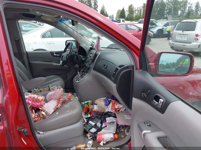 2007 Hyundai Entourage VIN KNDMC233976019020 IAAI salvage auction — NORMAL WEAR, Clear (Colorado), sold $325 on 2026-07-15 (photo 5)