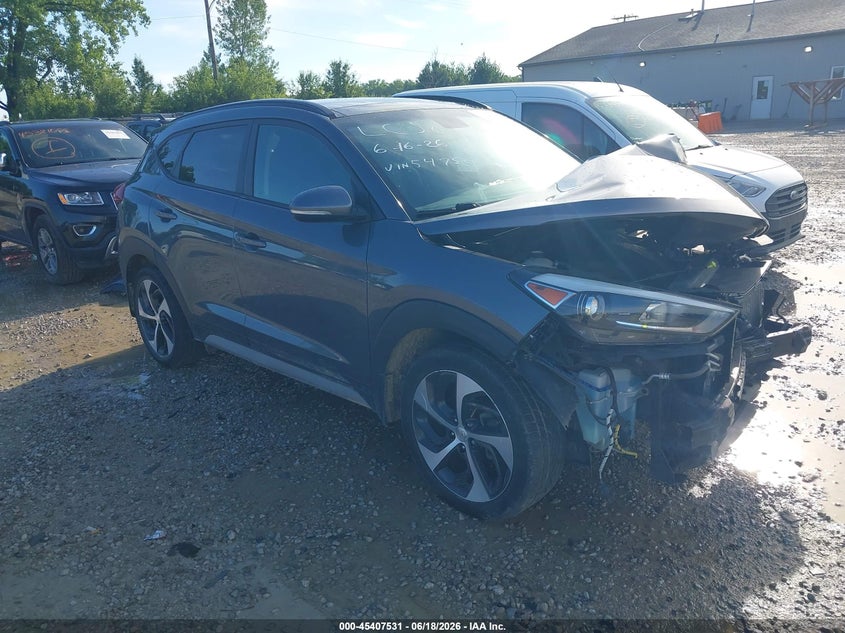 2018 Hyundai Tucson VIN KM8J3CA24JU754750 IAAI salvage auction — LEFT FRONT, Salvage Title, sold $2,225 on 2026-07-29 (photo 1)