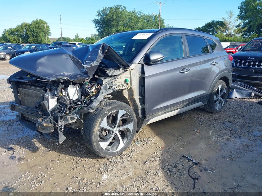 2018 Hyundai Tucson VIN KM8J3CA24JU754750 IAAI salvage auction — LEFT FRONT, Salvage Title, sold $2,225 on 2026-07-29 (photo 2)