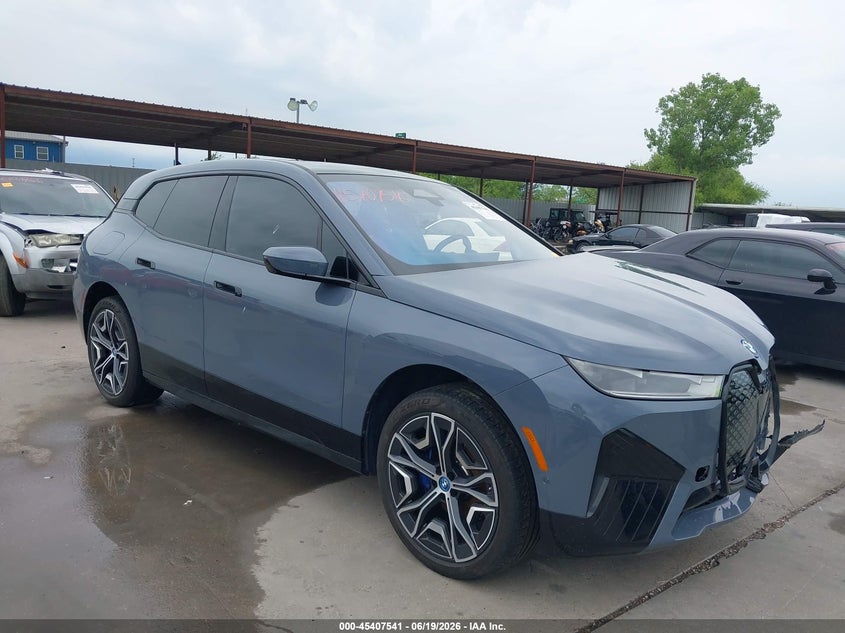 2025 BMW Ix VIN WB523CF0XSCT46417 — IAAI salvage auction photo