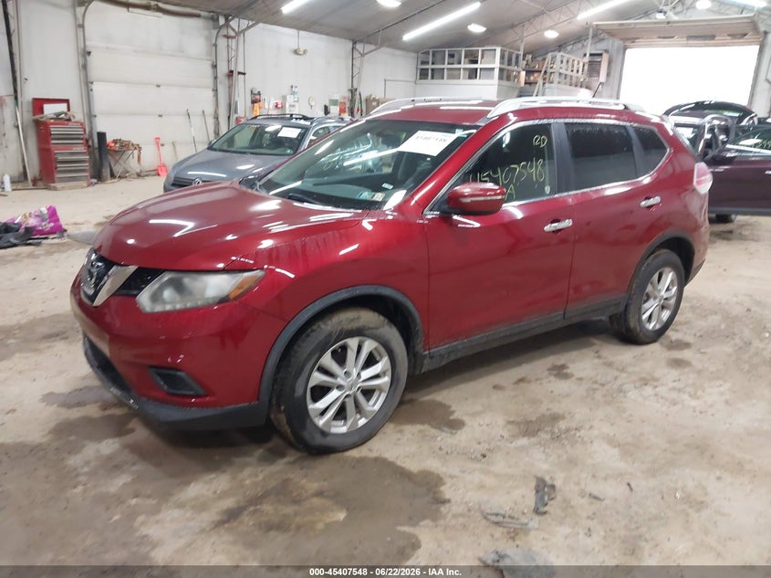 2015 Nissan Rogue VIN KNMAT2MV2FP536137 IAAI salvage auction — SIDE, Salvage Title, sold $1,450 on 2026-07-30 (photo 2)