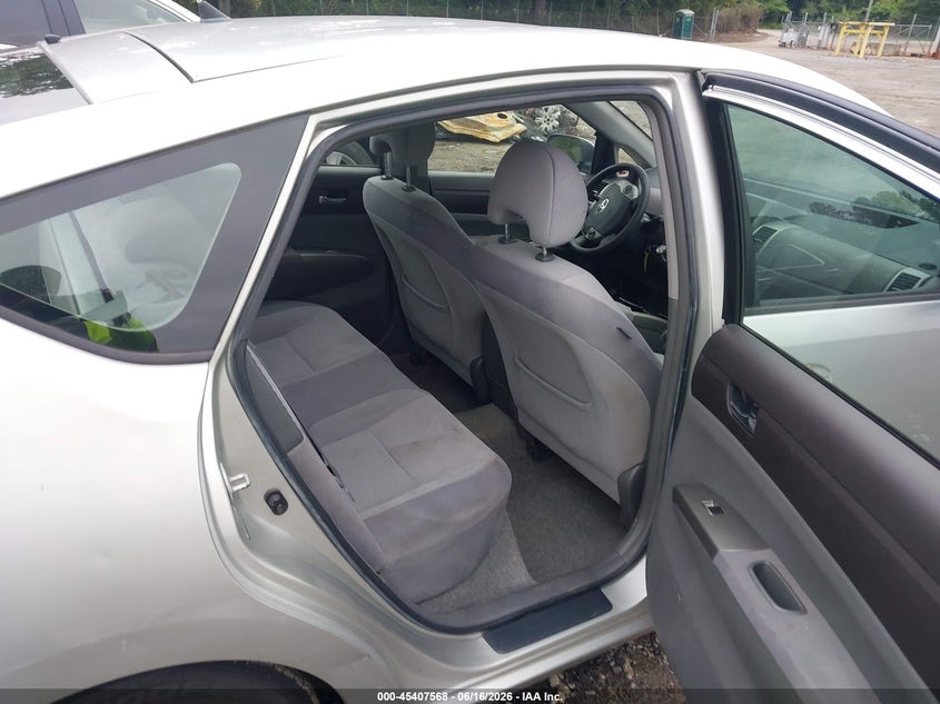 2004 Toyota Prius VIN JTDKB20U740009351 IAAI salvage auction — NORMAL WEAR, Clear (Georgia), sold $350 on 2026-07-17 (photo 8)