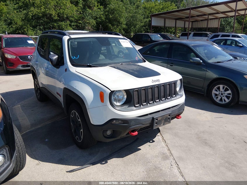 2015 Jeep Renegade VIN ZACCJBCT8FPC35728 IAAI salvage auction — NORMAL WEAR, Original (Texas), sold $1,900 on 2026-07-06 (photo 1)