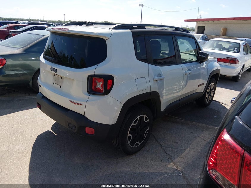 2015 Jeep Renegade VIN ZACCJBCT8FPC35728 IAAI salvage auction — NORMAL WEAR, Original (Texas), sold $1,900 on 2026-07-06 (photo 4)