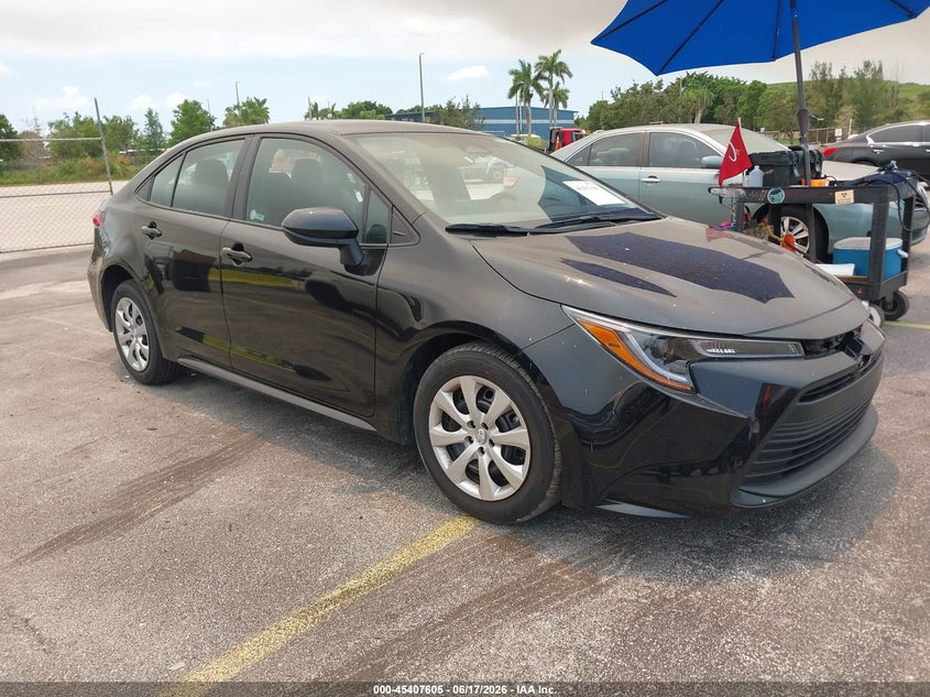 2026 Toyota Corolla VIN 5YFB4MDEXTP375124 IAAI salvage auction — LEFT SIDE, Salvage Title, sold $13,900 on 2026-07-15 (photo 1)