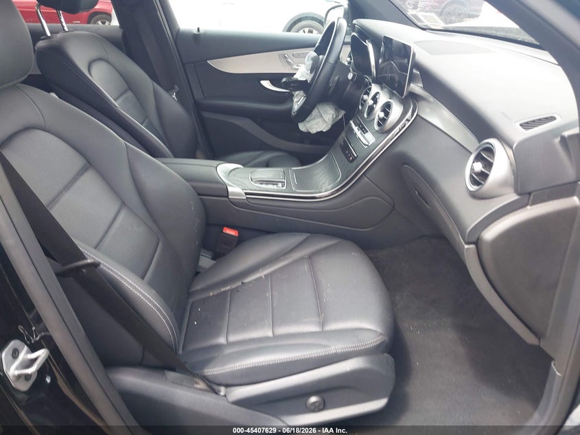2021 Mercedes-benz Glc VIN W1N0G8EB4MG010783 IAAI salvage auction — FRONT END, Salvage Title, sold $6,400 on 2026-07-29 (photo 5)