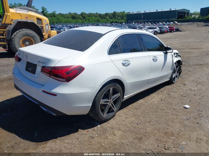 2021 Mercedes-benz A-klasse VIN W1K3G4FB9MJ300585 IAAI salvage auction — FRONT END, Salvage Title, sold $6,900 on 2026-07-14 (photo 4)