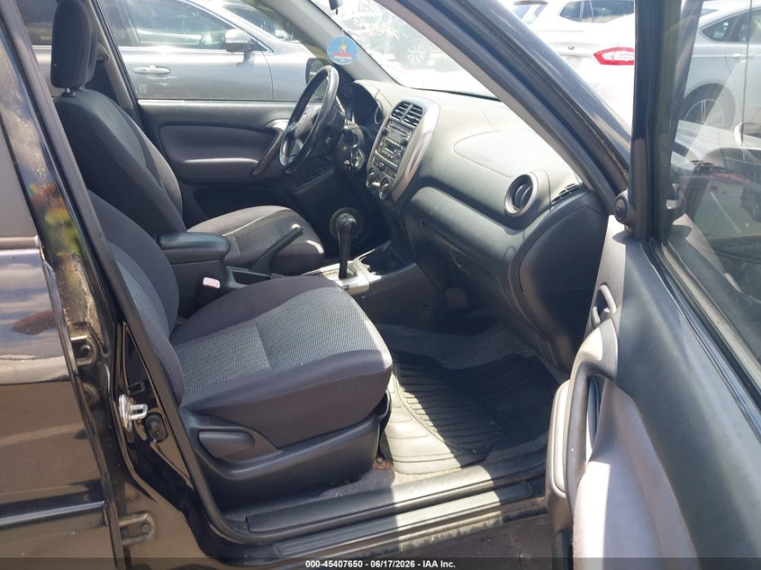 2004 Toyota Rav4 VIN JTEGD20V140024660 IAAI salvage auction — NORMAL WEAR, Clear (North Carolina), sold $1,100 on 2026-07-29 (photo 5)