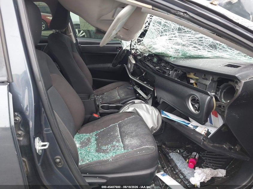 2019 Toyota Corolla VIN 5YFBURHE6KP894435 IAAI salvage auction — ROLLOVER, Salvage (California), sold $25 on 2026-07-21 (photo 5)