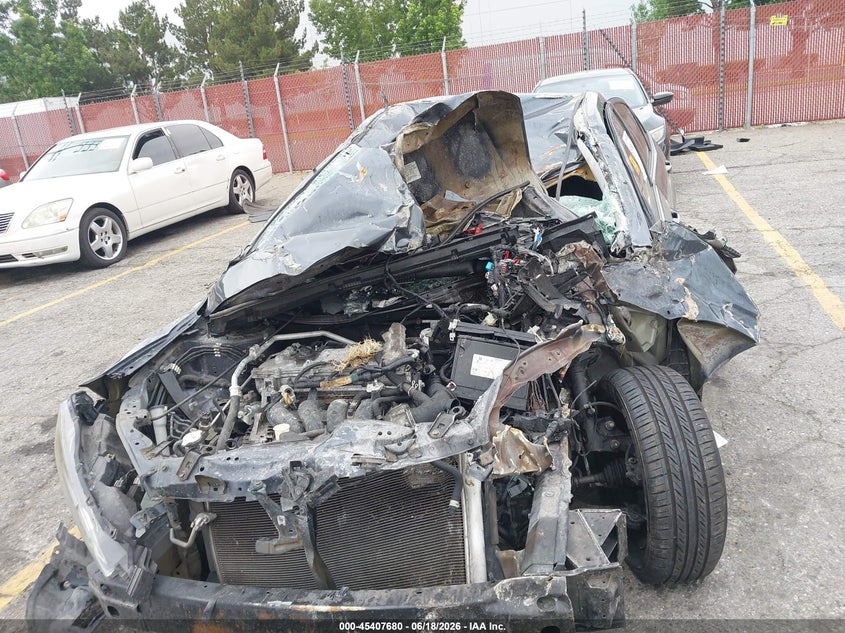 2019 Toyota Corolla VIN 5YFBURHE6KP894435 IAAI salvage auction — ROLLOVER, Salvage (California), sold $25 on 2026-07-21 (photo 6)