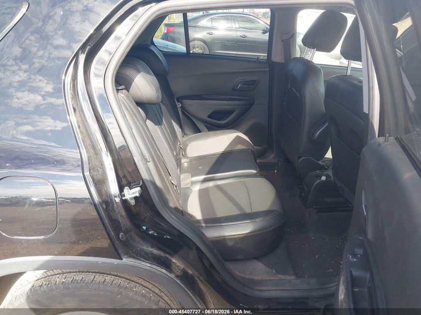 2021 Chevrolet Trax VIN KL7CJLSM9MB374836 IAAI salvage auction — FRONT END, Salvage Title, sold $950 on 2026-07-30 (photo 8)
