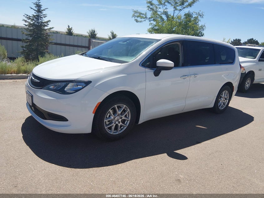 2022 Chrysler Voyager VIN 2C4RC1CG2NR127830 IAAI salvage auction — NORMAL WEAR, Sf97 (Colorado), sold $12,850 on 2026-09-02 (photo 2)