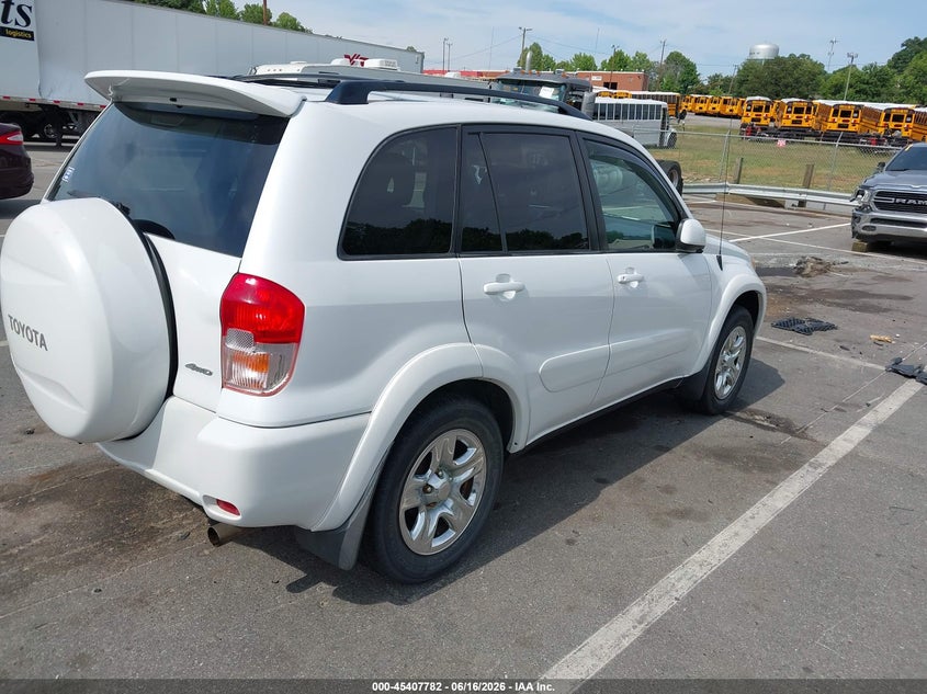 2002 Toyota Rav 4 VIN JTEHH20V020152149 IAAI salvage auction — NORMAL WEAR, Clear (North Carolina), sold $1,325 on 2026-07-16 (photo 4)