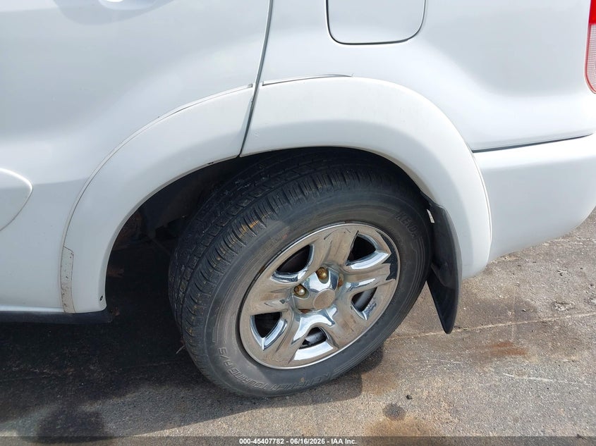 2002 Toyota Rav 4 VIN JTEHH20V020152149 IAAI salvage auction — NORMAL WEAR, Clear (North Carolina), sold $1,325 on 2026-07-16 (photo 6)