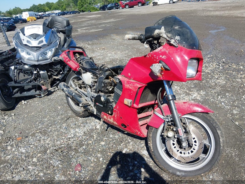 1985 Kawasaki Zx VIN JKAZX2A11FB509303 IAAI salvage auction — NORMAL WEAR, Clear (Pennsylvania), sold $100 on 2026-07-10 (photo 1)