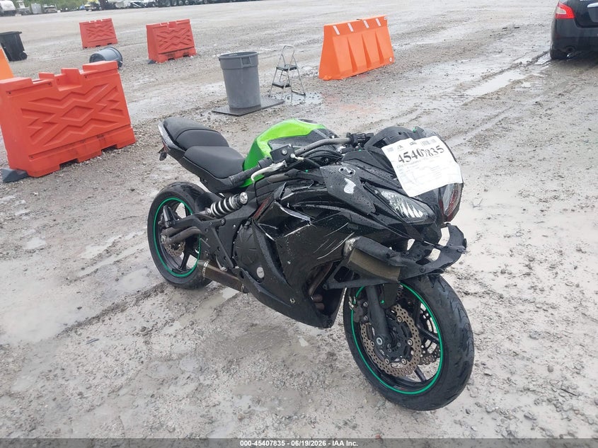 2012 Kawasaki Ninja VIN JKAEXEE16CDA02099 IAAI salvage auction — FRONT END, Salvage Title, sold $25 on 2026-07-22 (photo 1)
