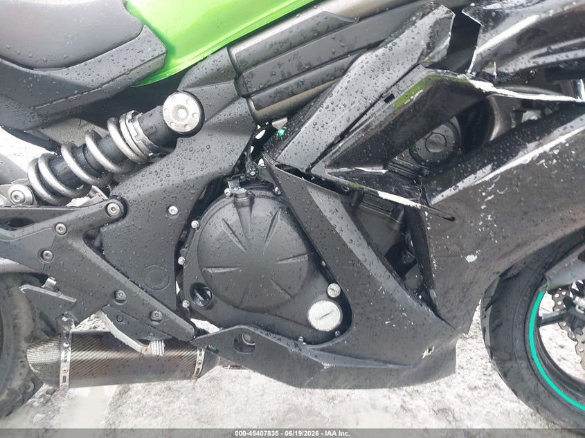 2012 Kawasaki Ninja VIN JKAEXEE16CDA02099 IAAI salvage auction — FRONT END, Salvage Title, sold $25 on 2026-07-22 (photo 8)