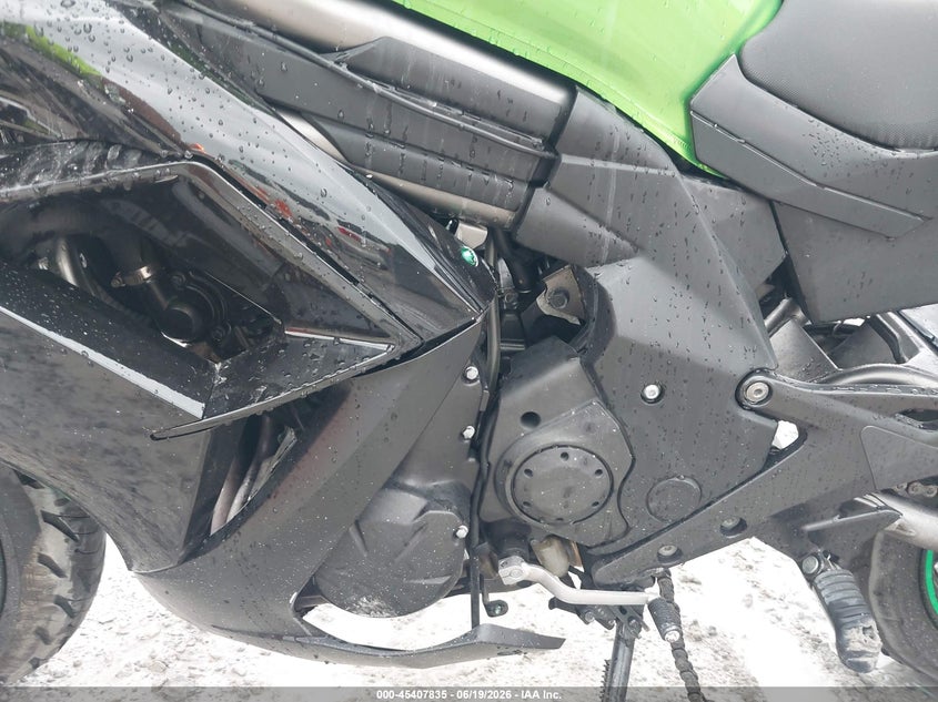 2012 Kawasaki Ninja VIN JKAEXEE16CDA02099 IAAI salvage auction — FRONT END, Salvage Title, sold $25 on 2026-07-22 (photo 9)