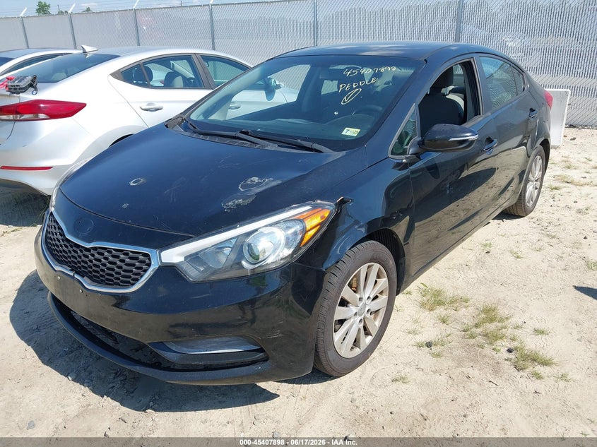 2014 Kia Forte VIN KNAFX4A67E5188667 IAAI salvage auction — NORMAL WEAR, Clear (Virginia), sold $550 on 2026-07-15 (photo 6)